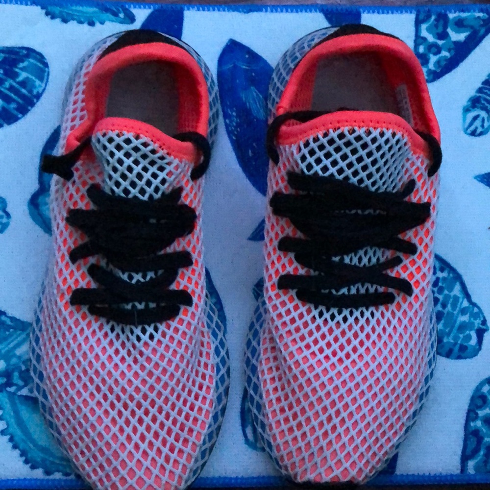 Adidas “Deerupt Red Blue”